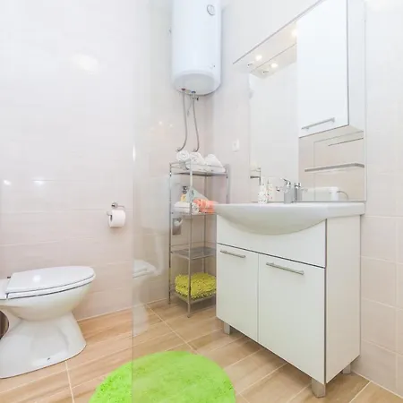 With Wifi - 16033 דירה